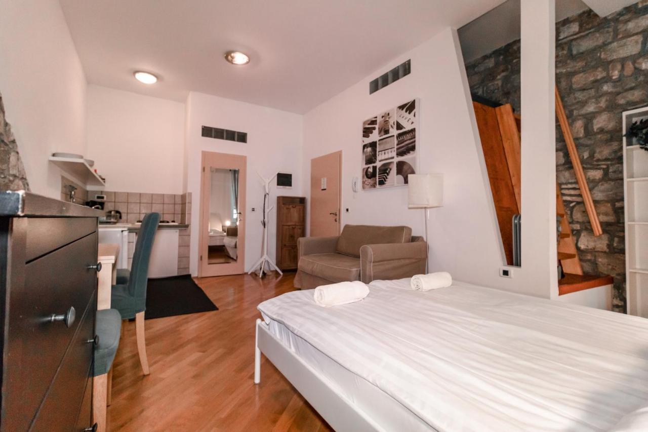 Apartments Music House ピラン エクステリア 写真