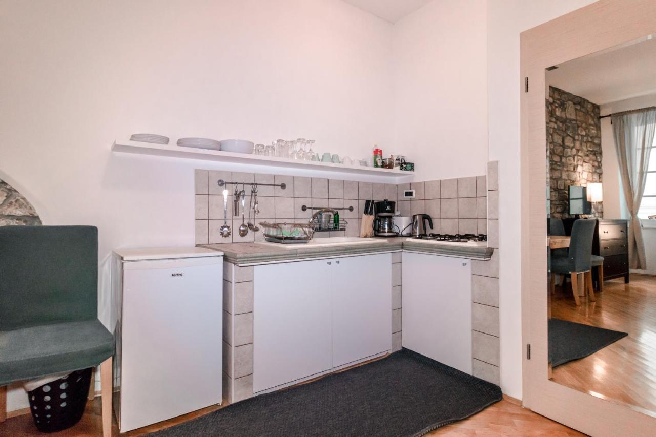 Apartments Music House ピラン エクステリア 写真